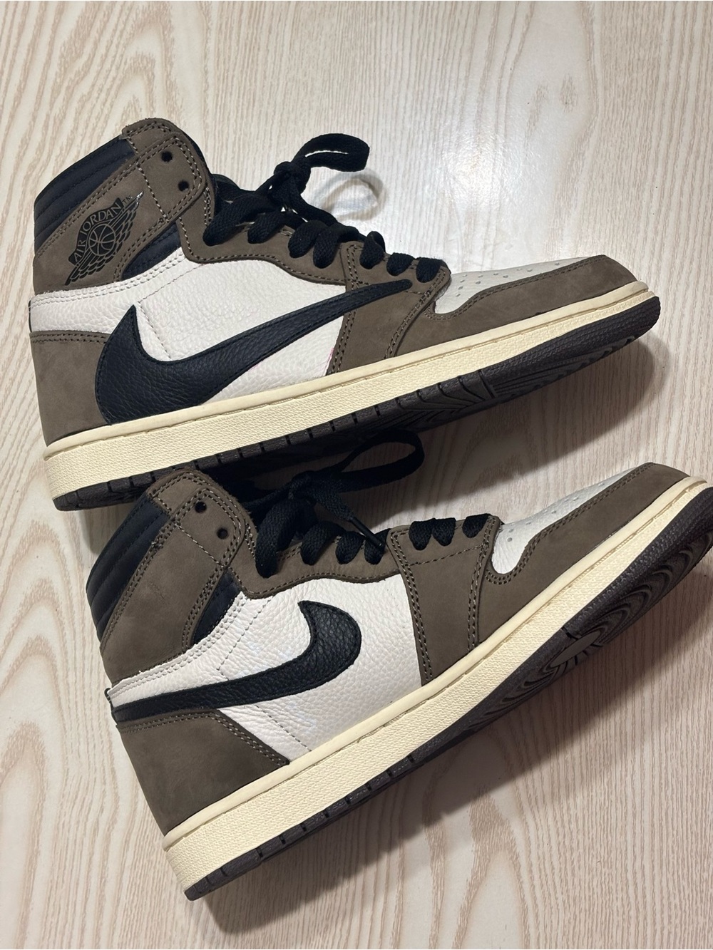 Nike Jordan 1 High OG  Travis Scott Brown Black White